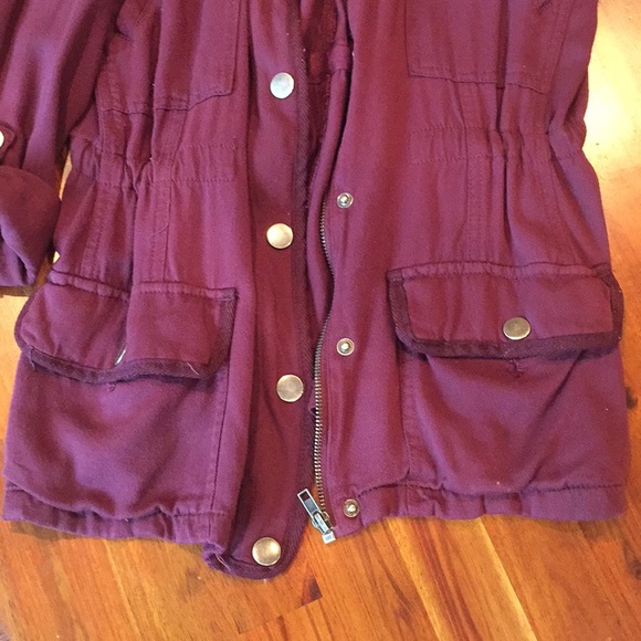 Jacket - Picture 3 of 4
